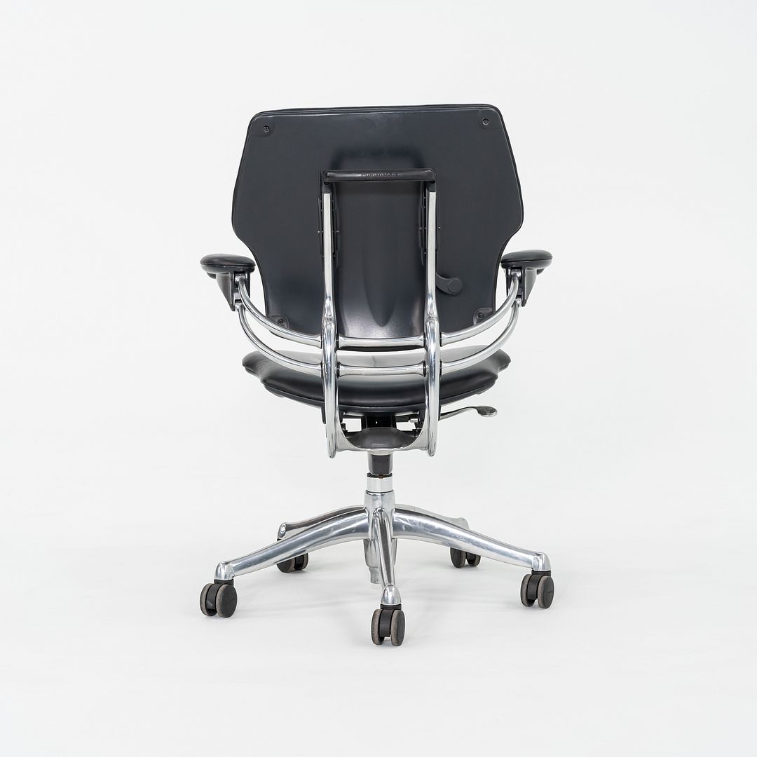 Freedom Task Desk Chair