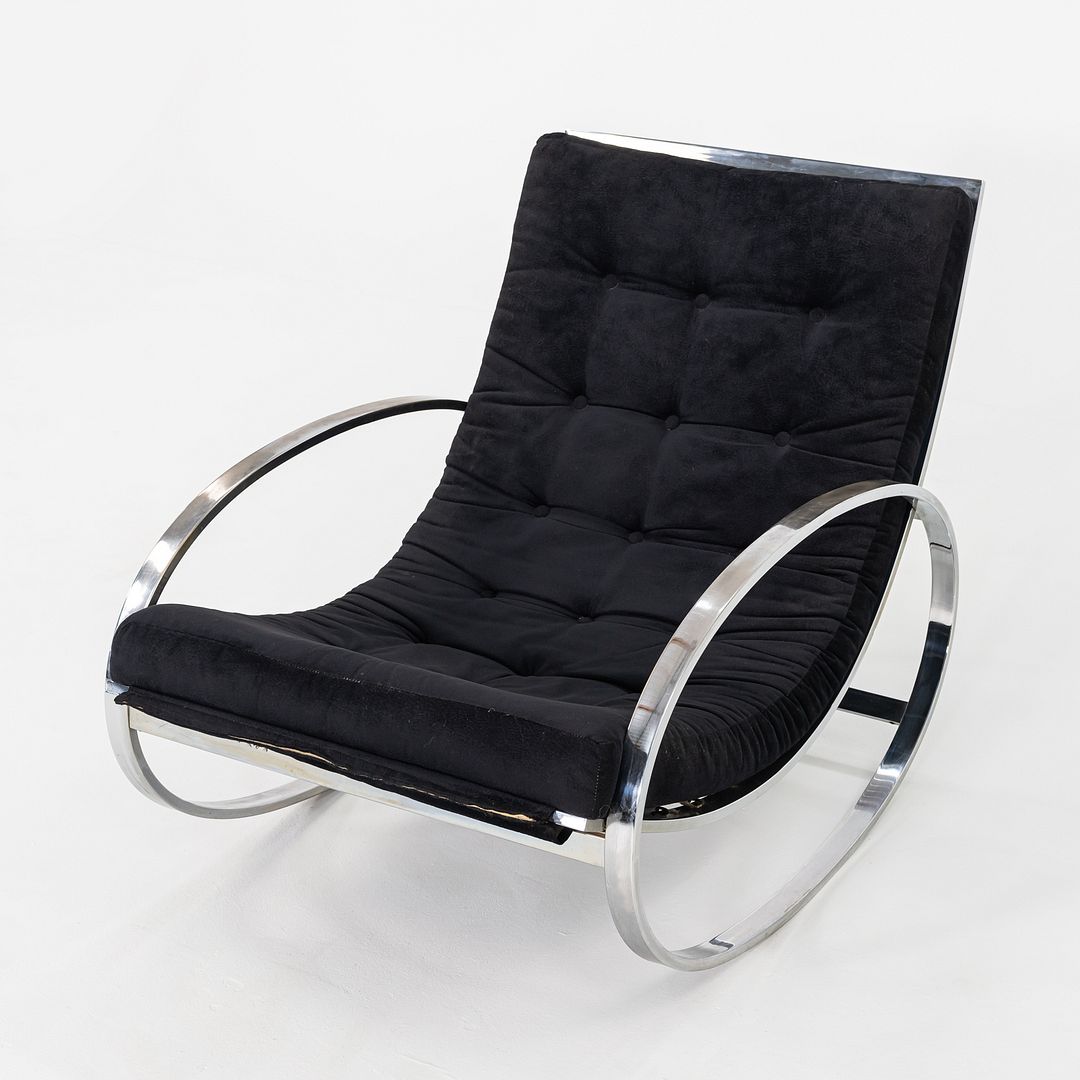 Ellipse Lounge Chair and Ottoman