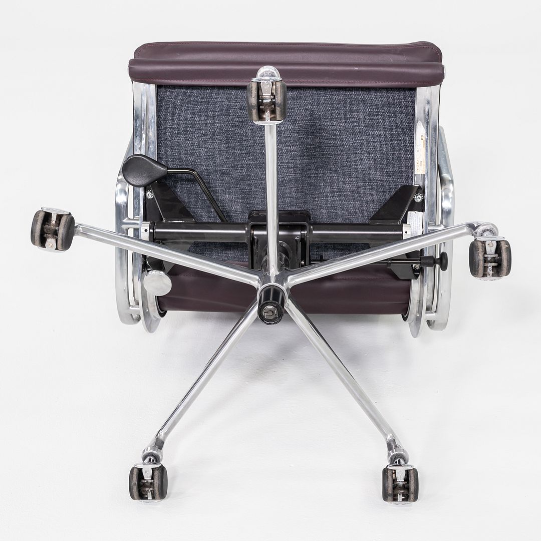 Soft Pad Executive Chair, EA437