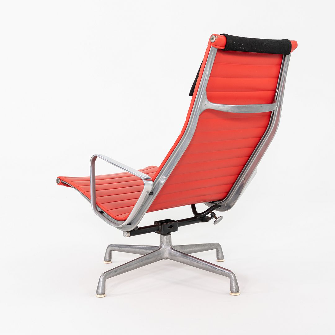 Aluminum Group Lounge Chair