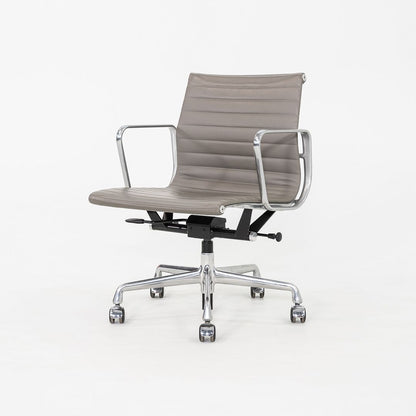 Aluminum Group Management Desk Chair, Model EA335