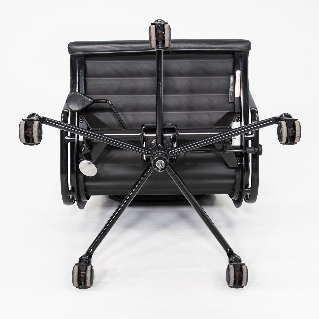 Aluminum Group Executive Desk Chair, EA337