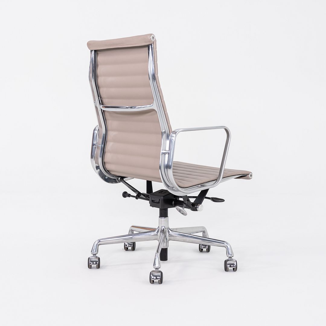 Aluminum Group Executive Desk Chair, Model EA337