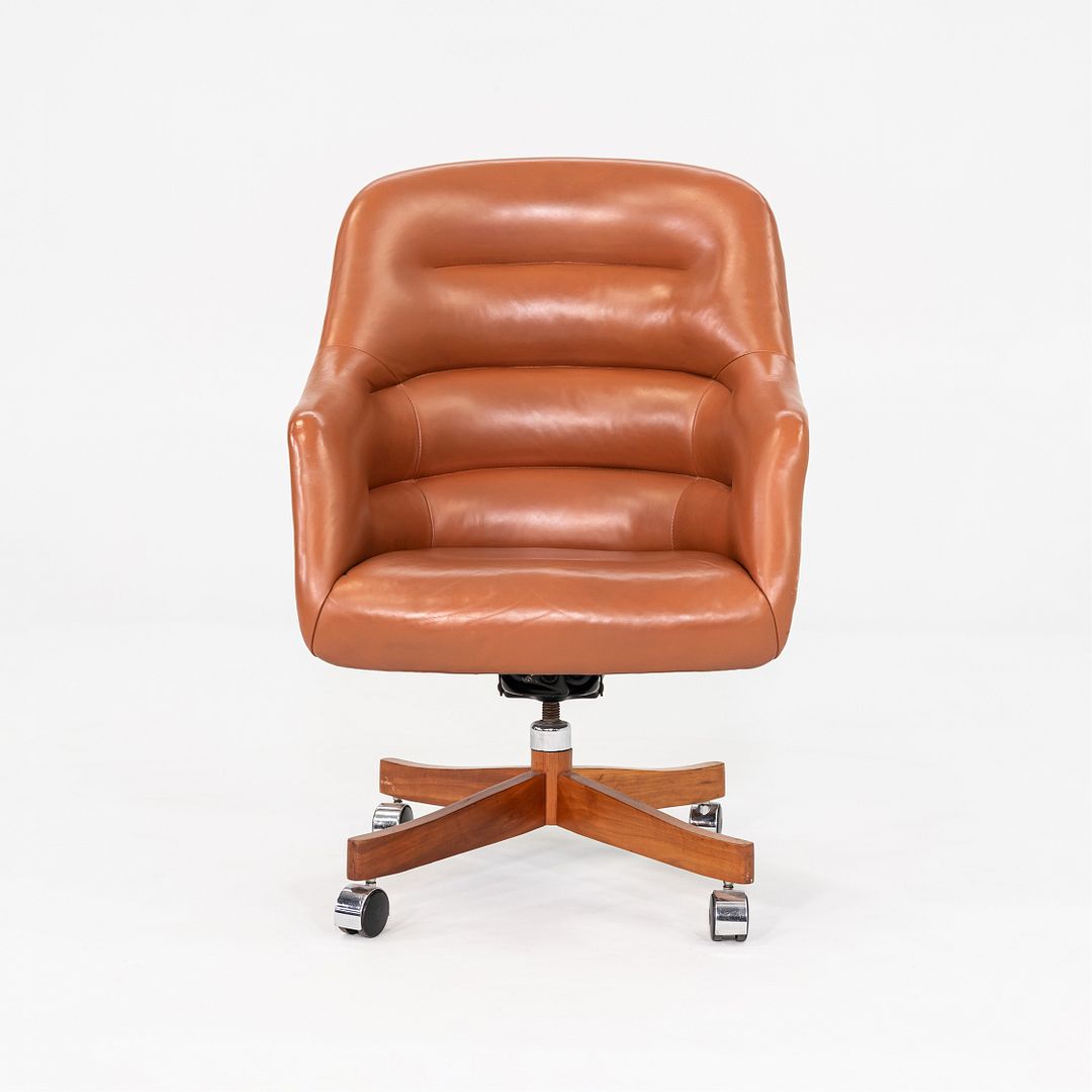 Executive Desk Chair