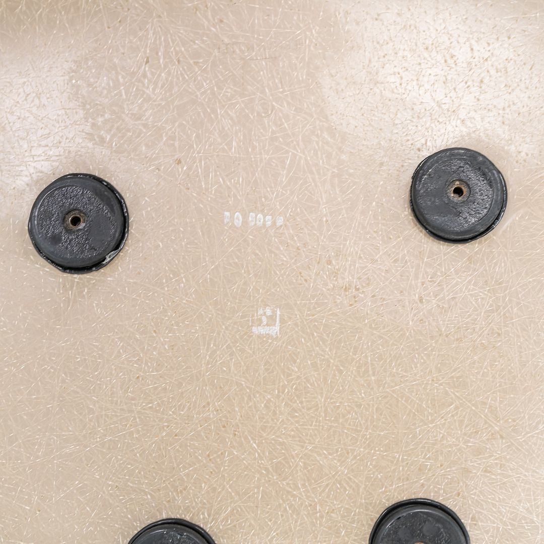 Eames Fiberglass Shell