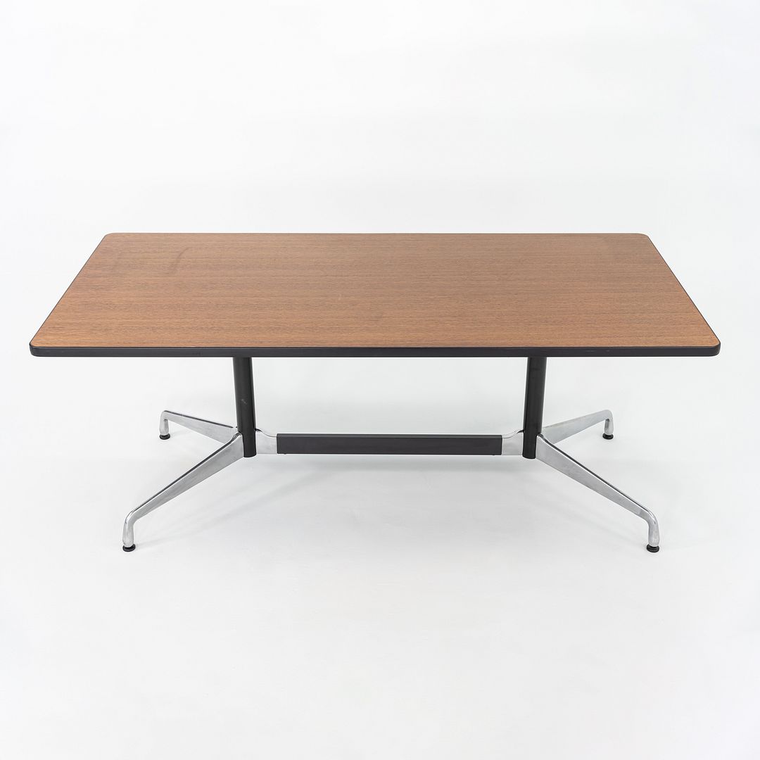 Segmented Conference Table, Model ET143