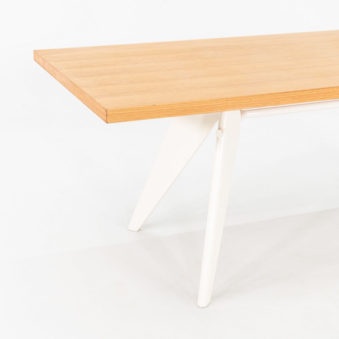 EM Dining Table