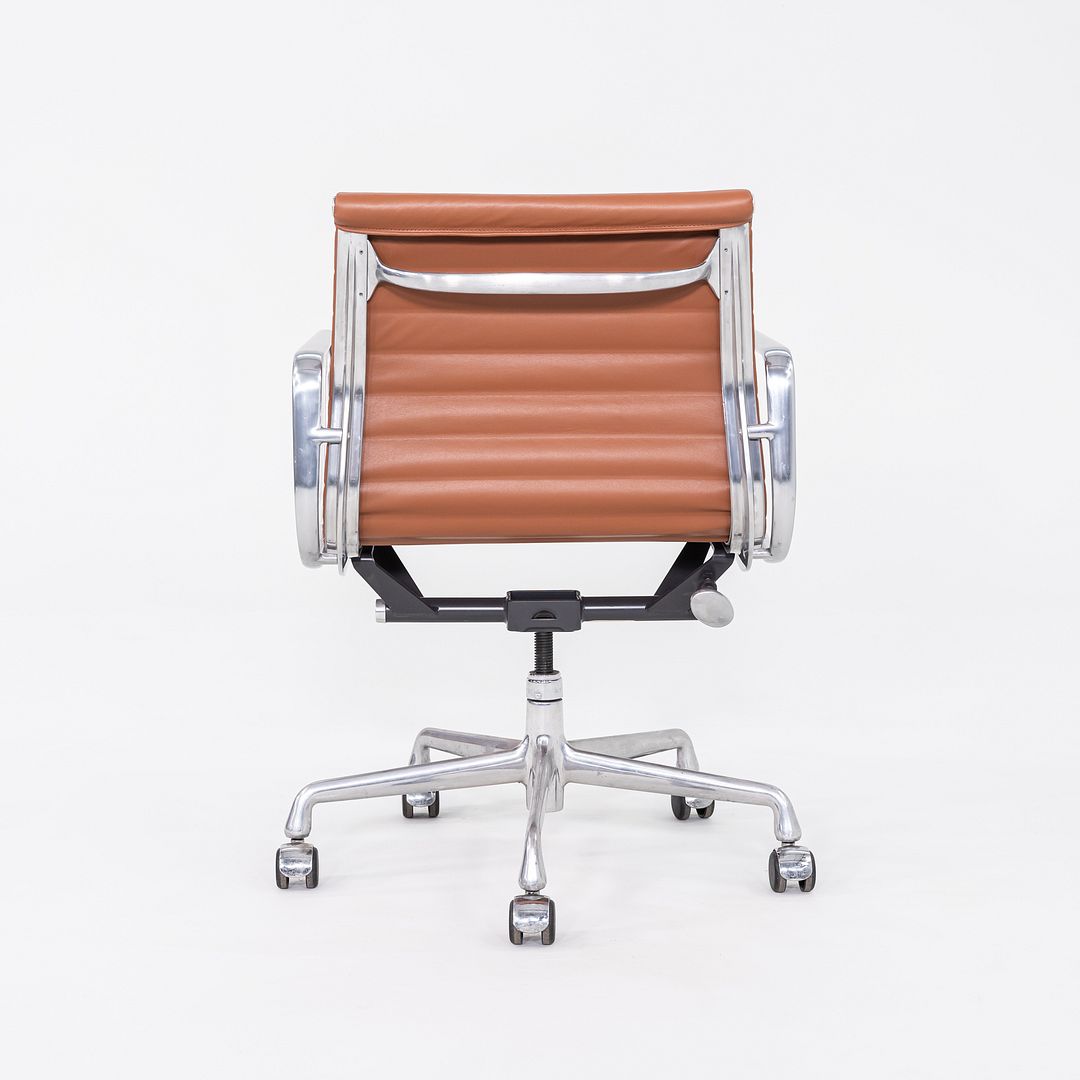 Aluminum Group Management Chair, Model EA335