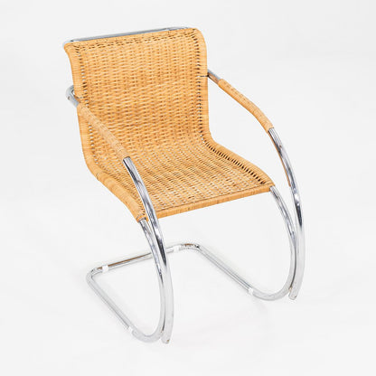 MR20 Arm Chair