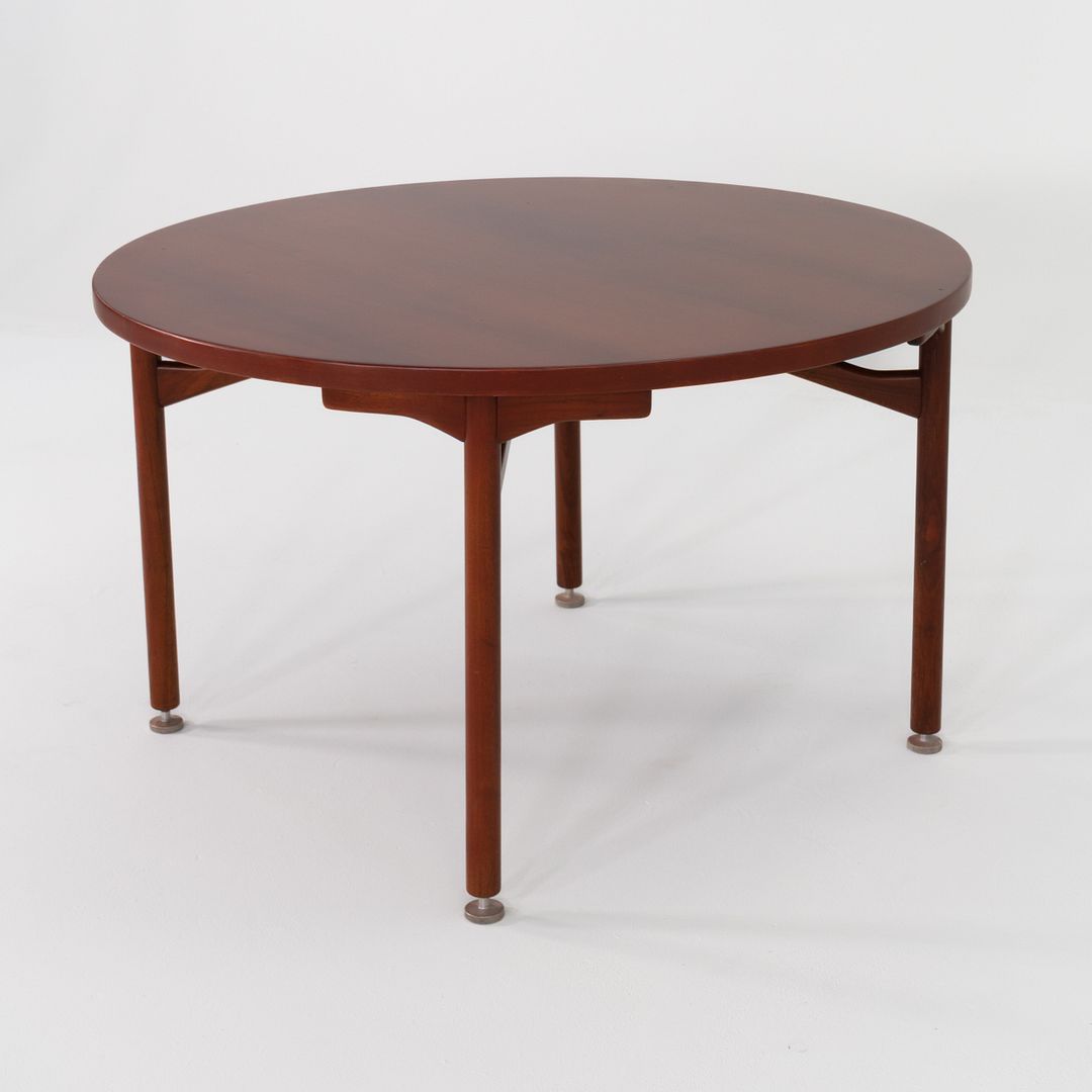 Round Dining Table