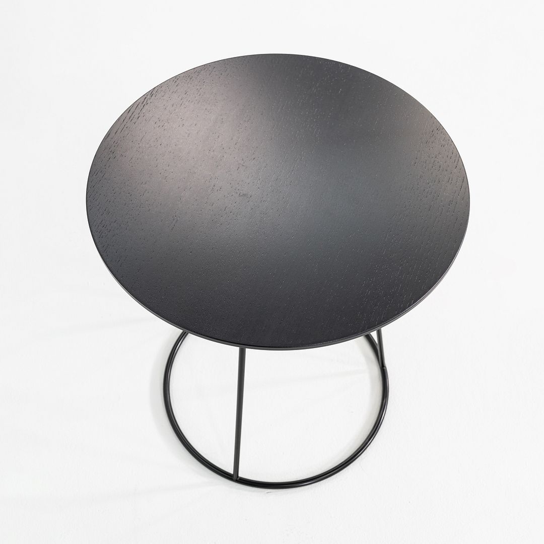 Breeze Table