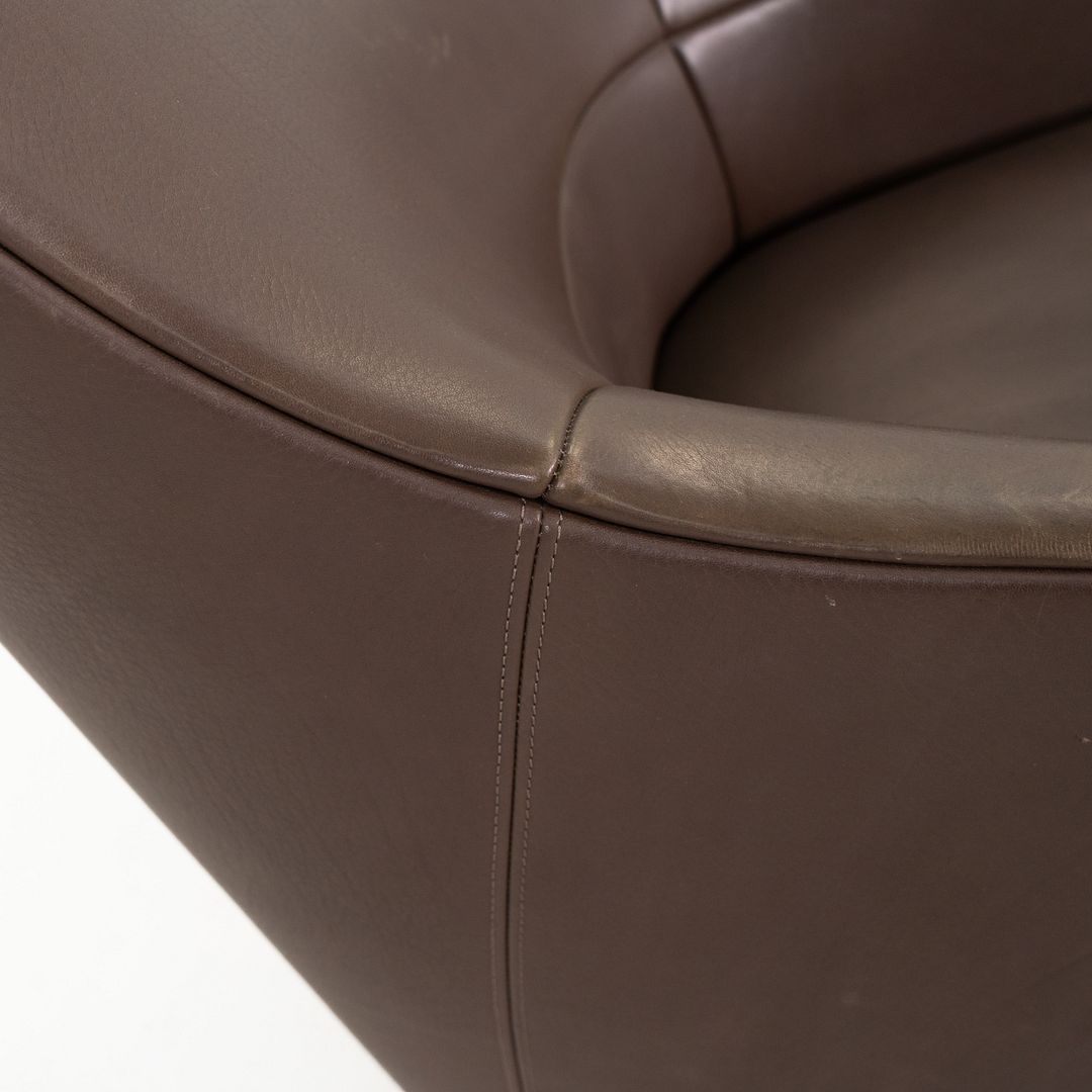 Foster 520 Lounge Chair