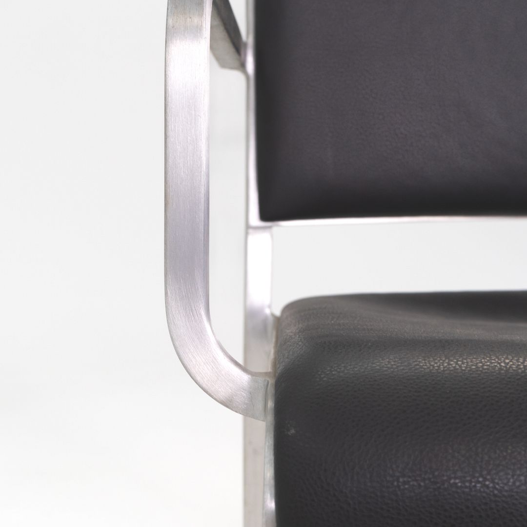 20-06 Dining Arm Chair