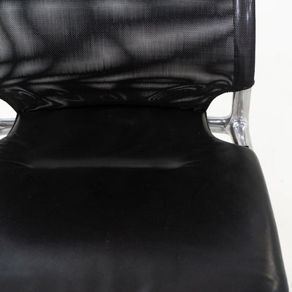 Armless Meda Desk Chair