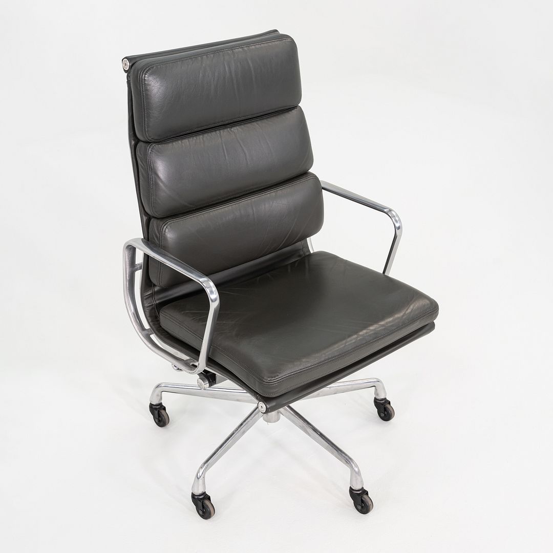 Soft Pad Executive Desk Chair, Model EA437