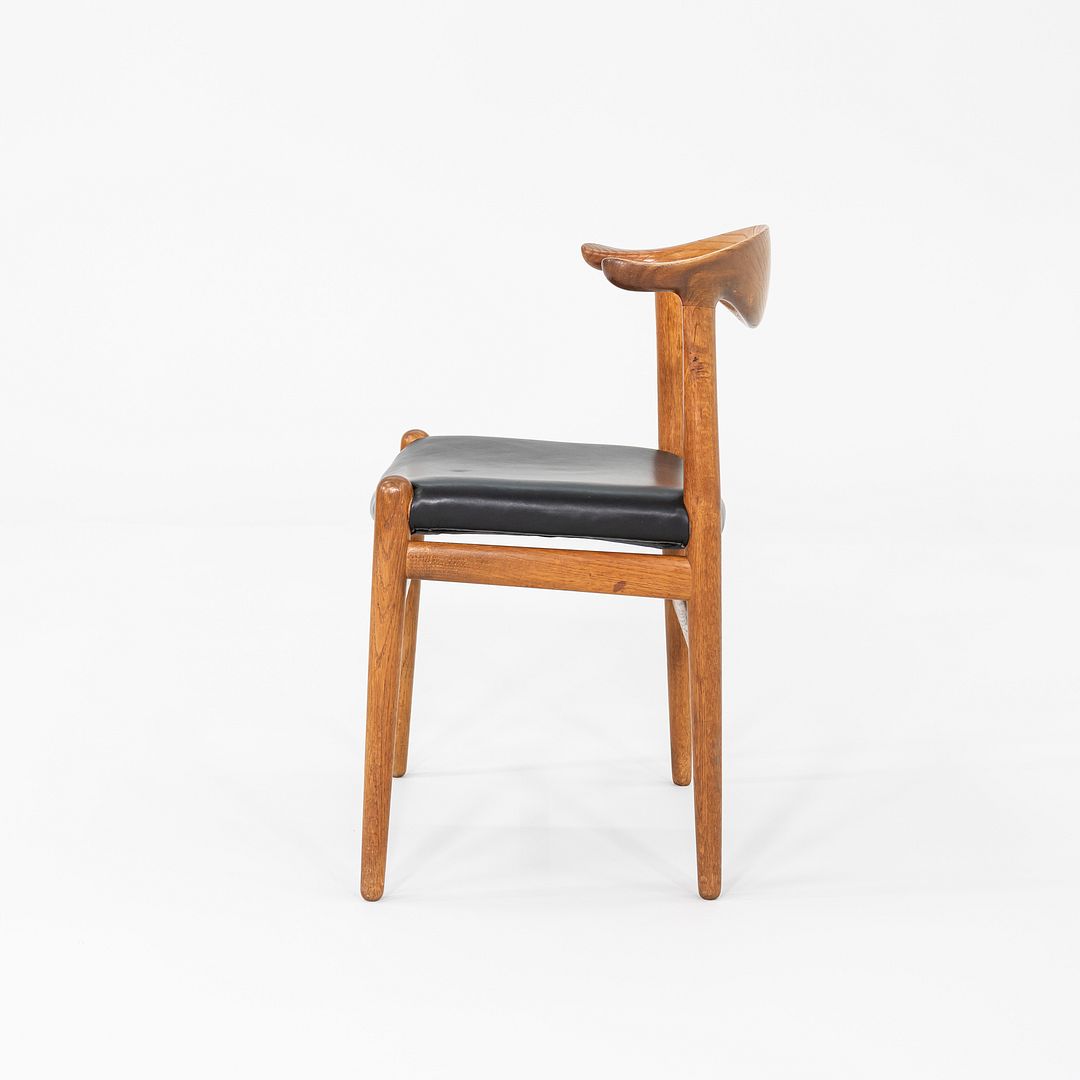 JH505 Cow Horn Chair