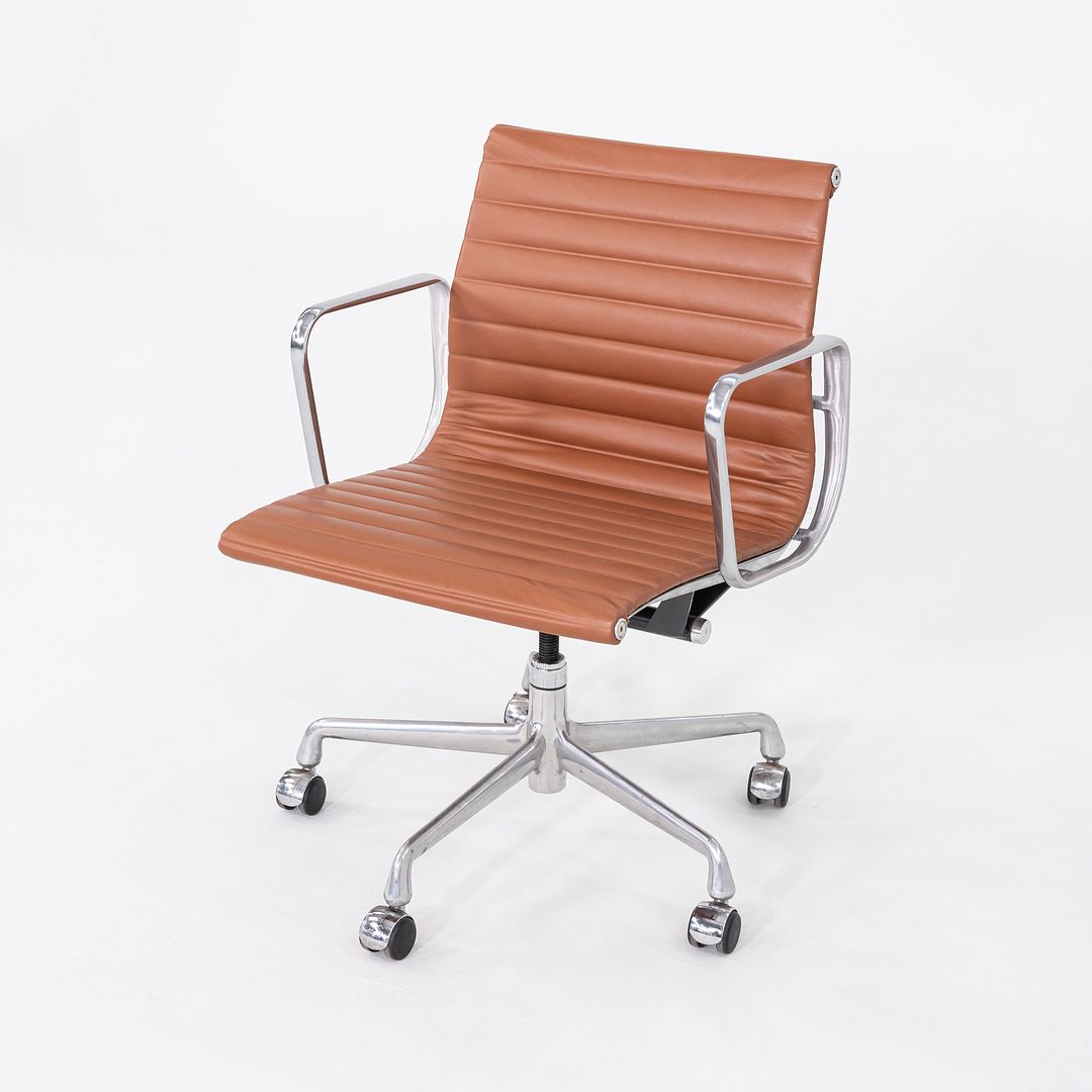 Aluminum Group Management Chair, Model EA335