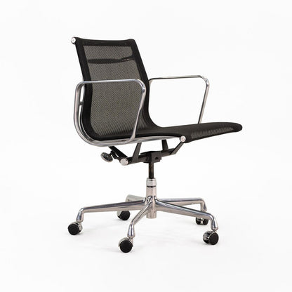 Aluminum Group Management Chair, Model EA335