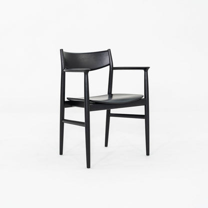 Kamuy Armchair