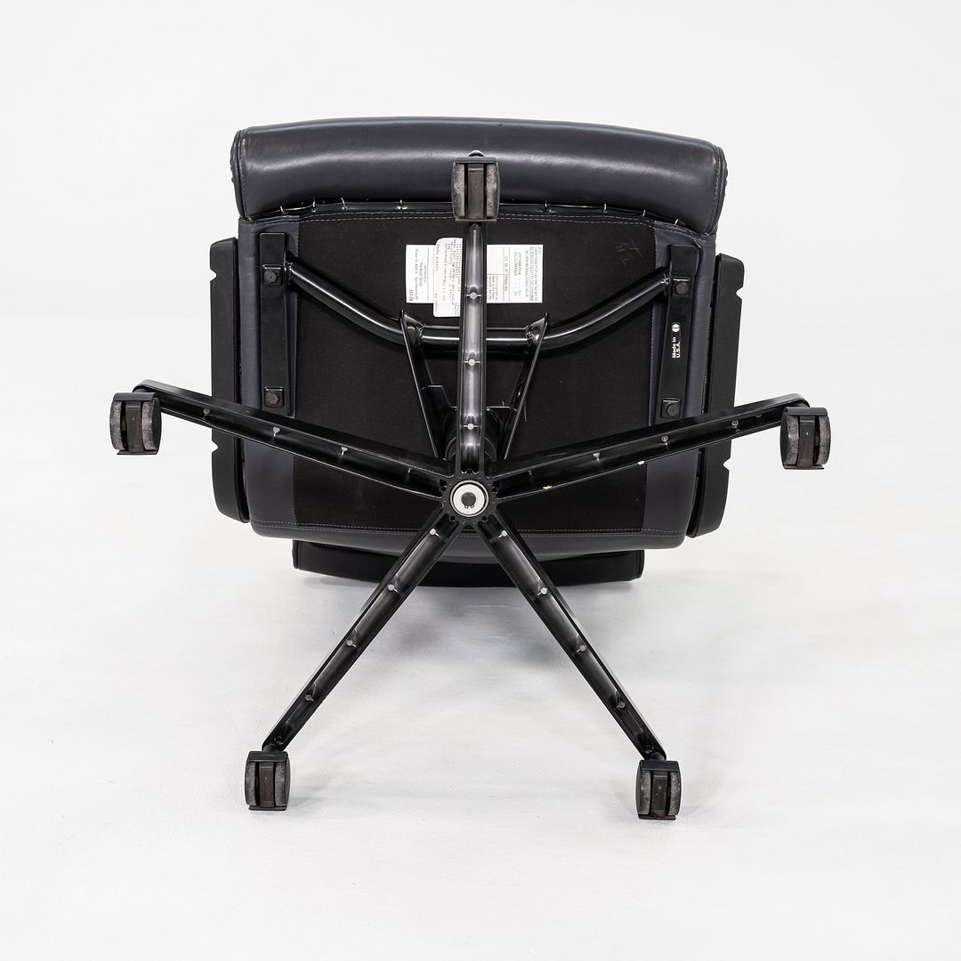 Management Desk Chair