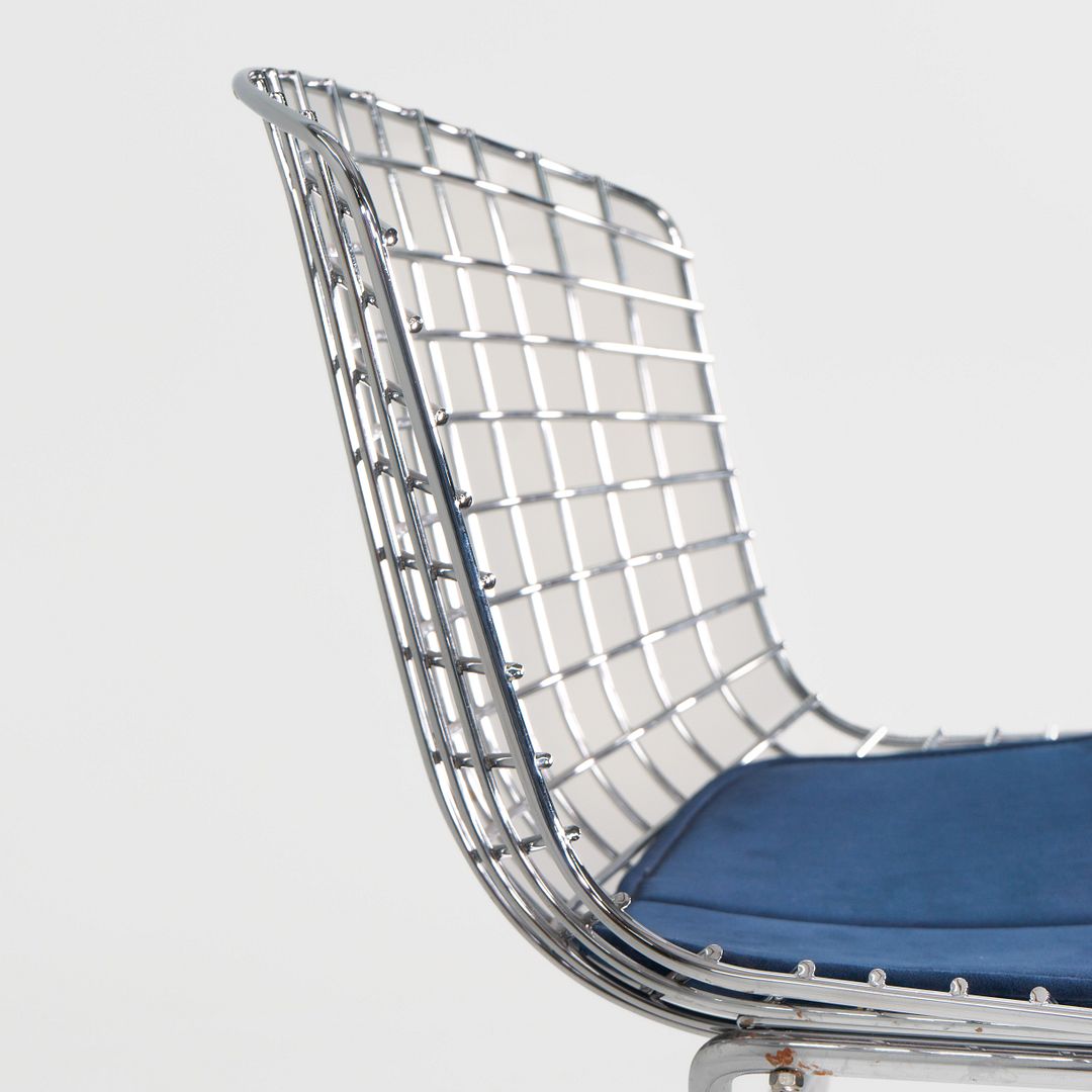 Bertoia Bar Stool