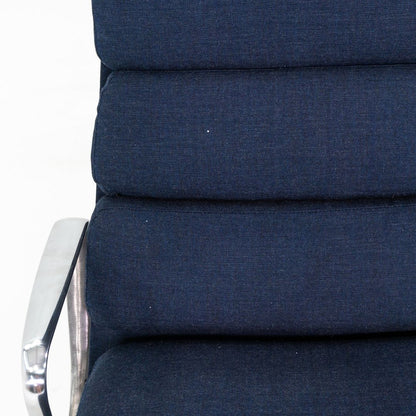 Soft Pad Reclining Lounge Chair