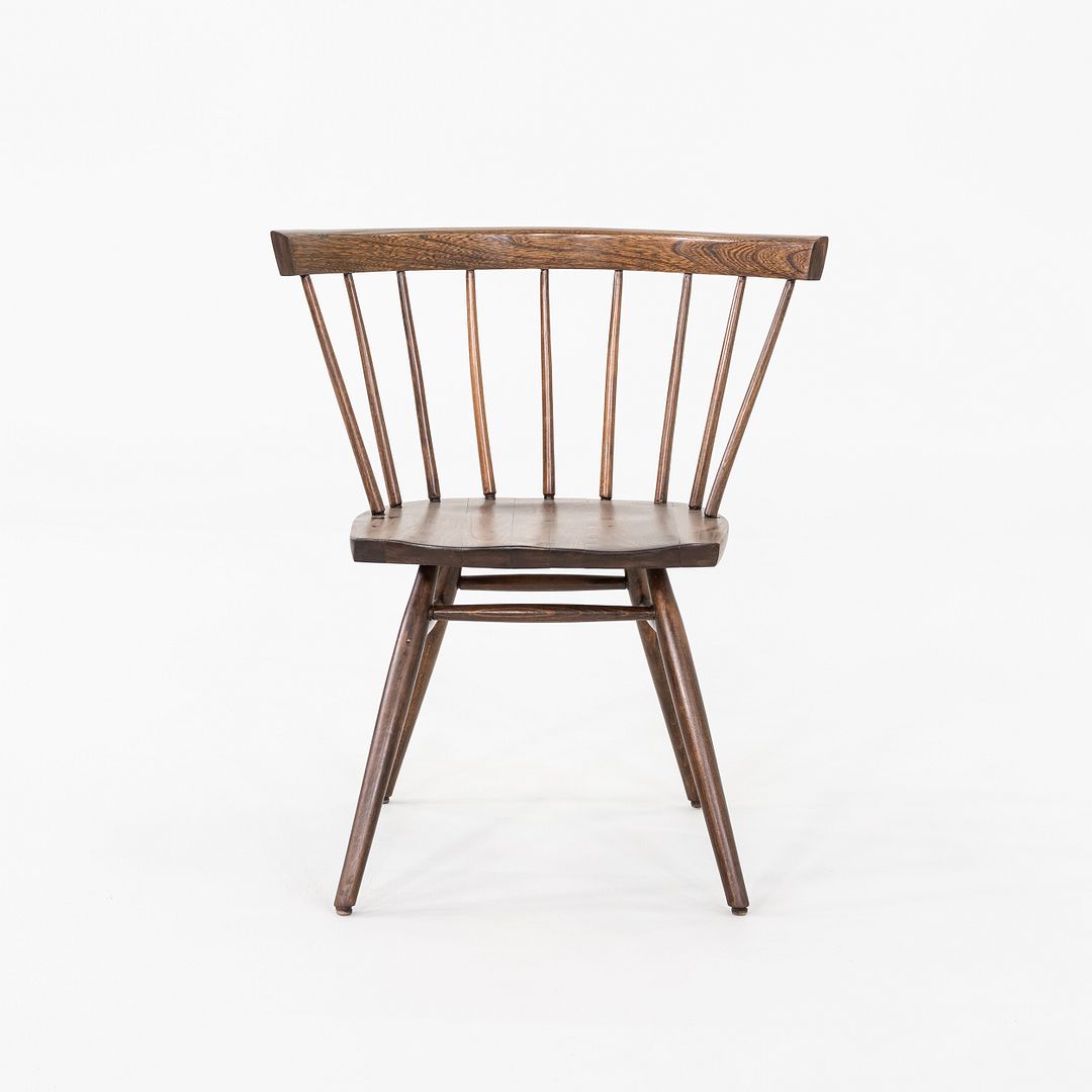 N19 Straight Chair