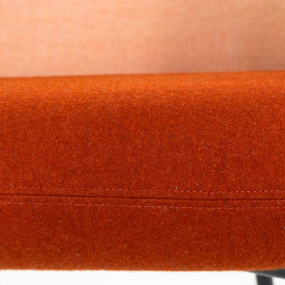 Nest Bar Stool
