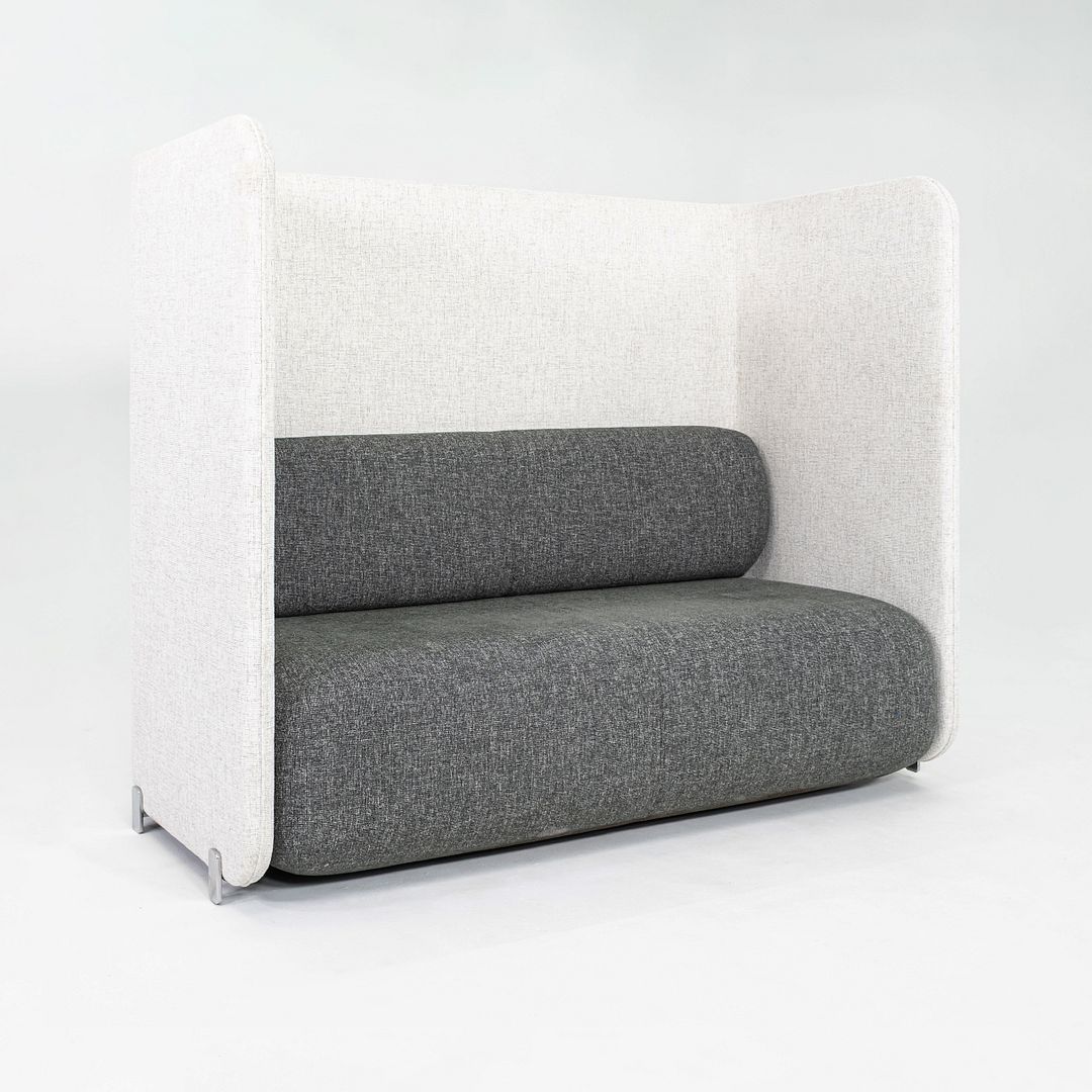 Code Privacy Lounge Two-Seat Sofa
