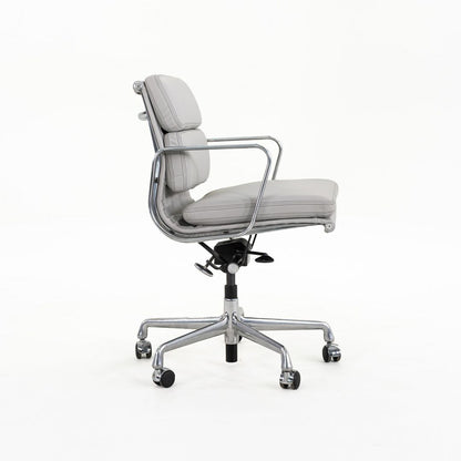 Eames Soft Pad Management Desk Chair, EA435