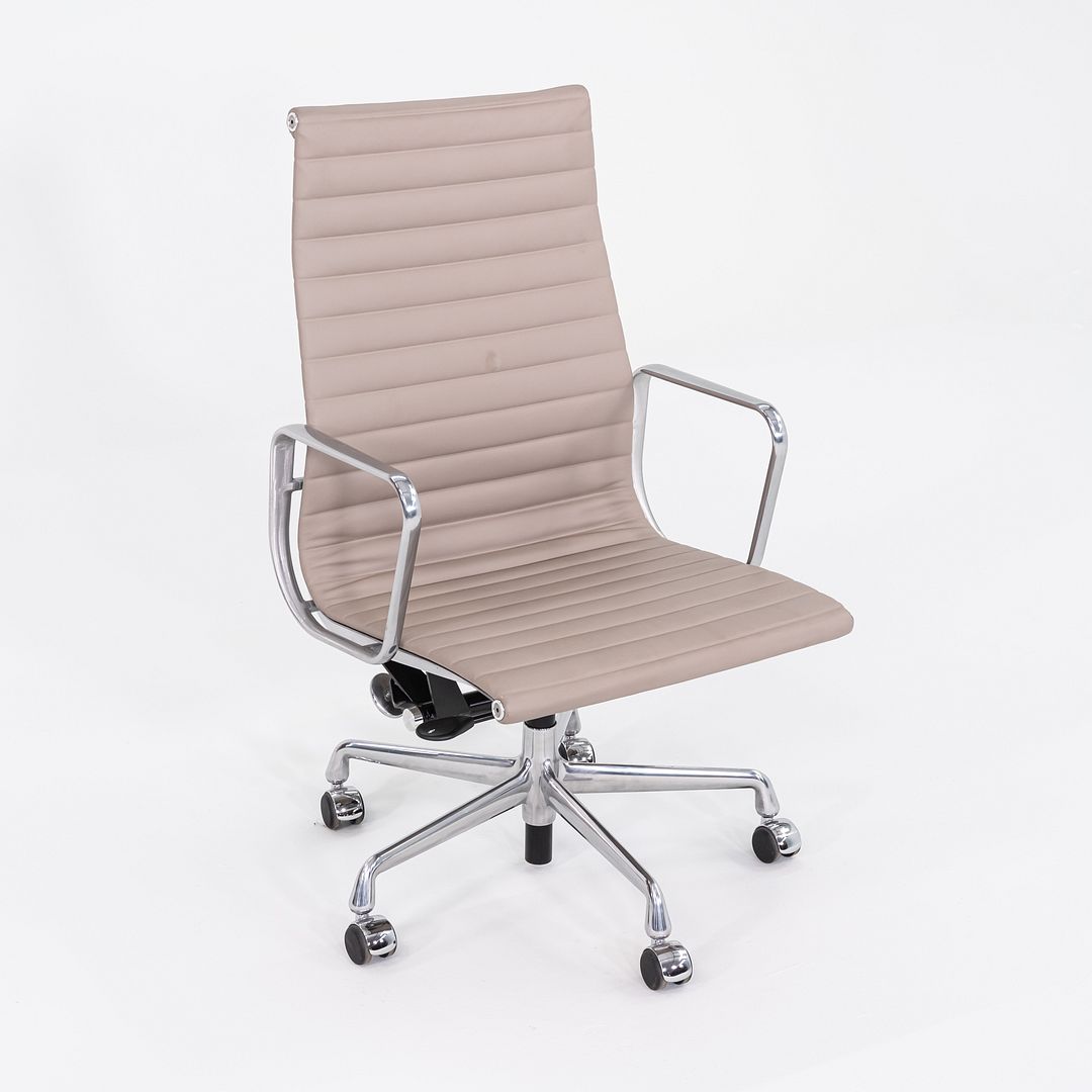 Aluminum Group Executive Desk Chair, Model EA337