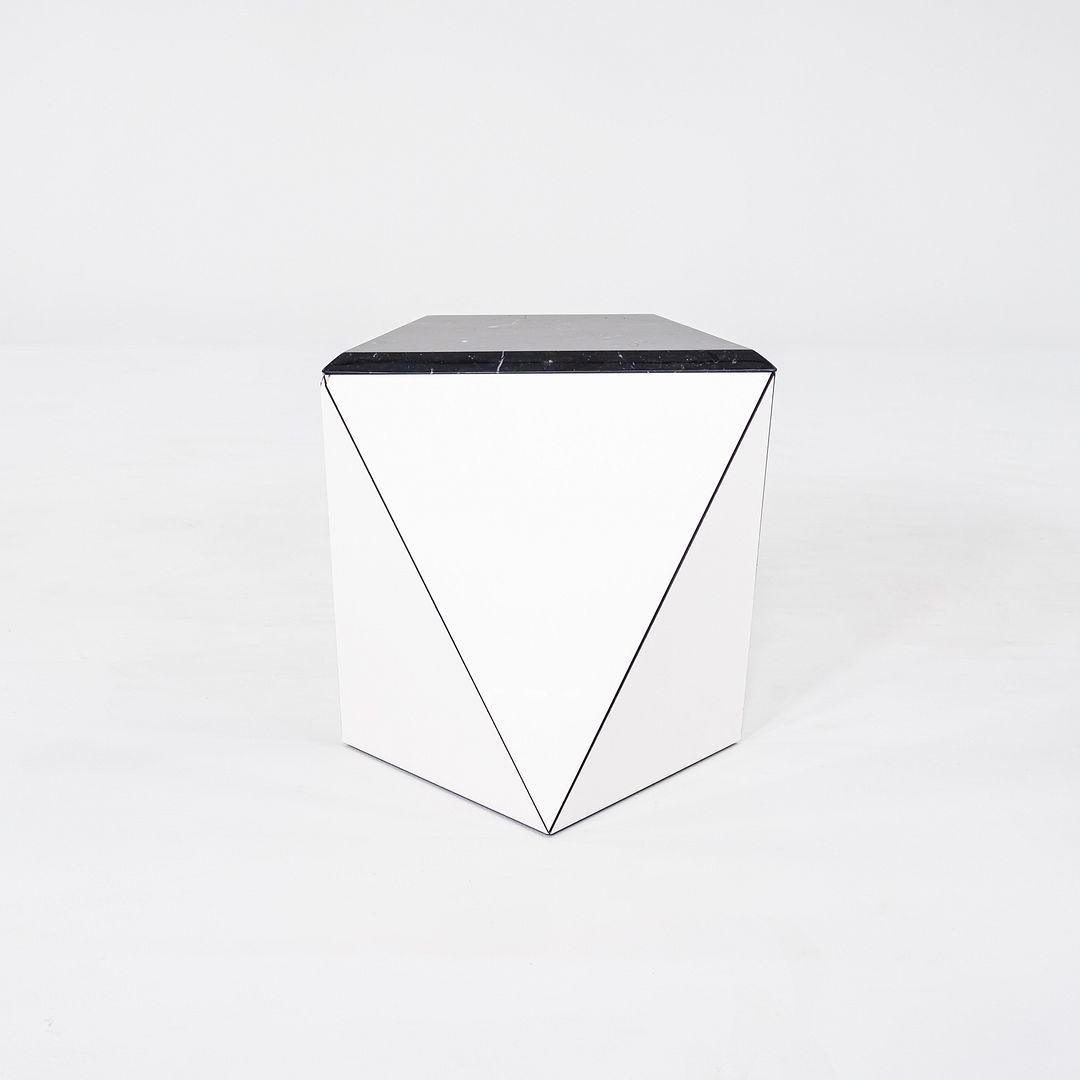 WL25 Washington Prism Side Table