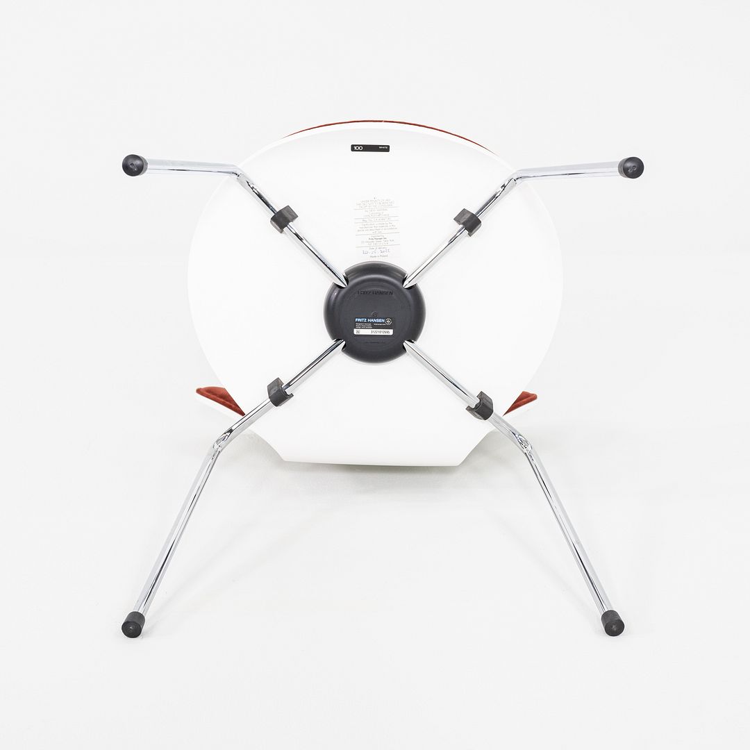 Series 7 Chair, Model 3107