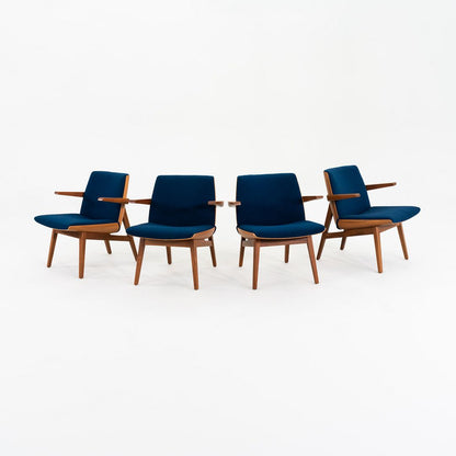 Clamshell Lounge Chair