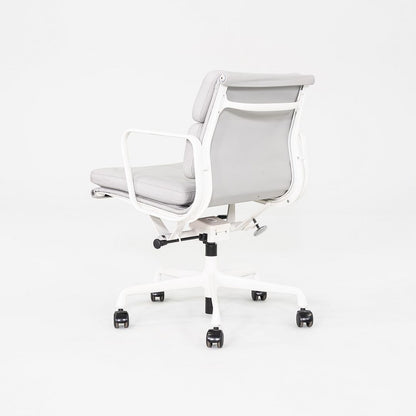 Soft Pad Management Desk Chair, EA435