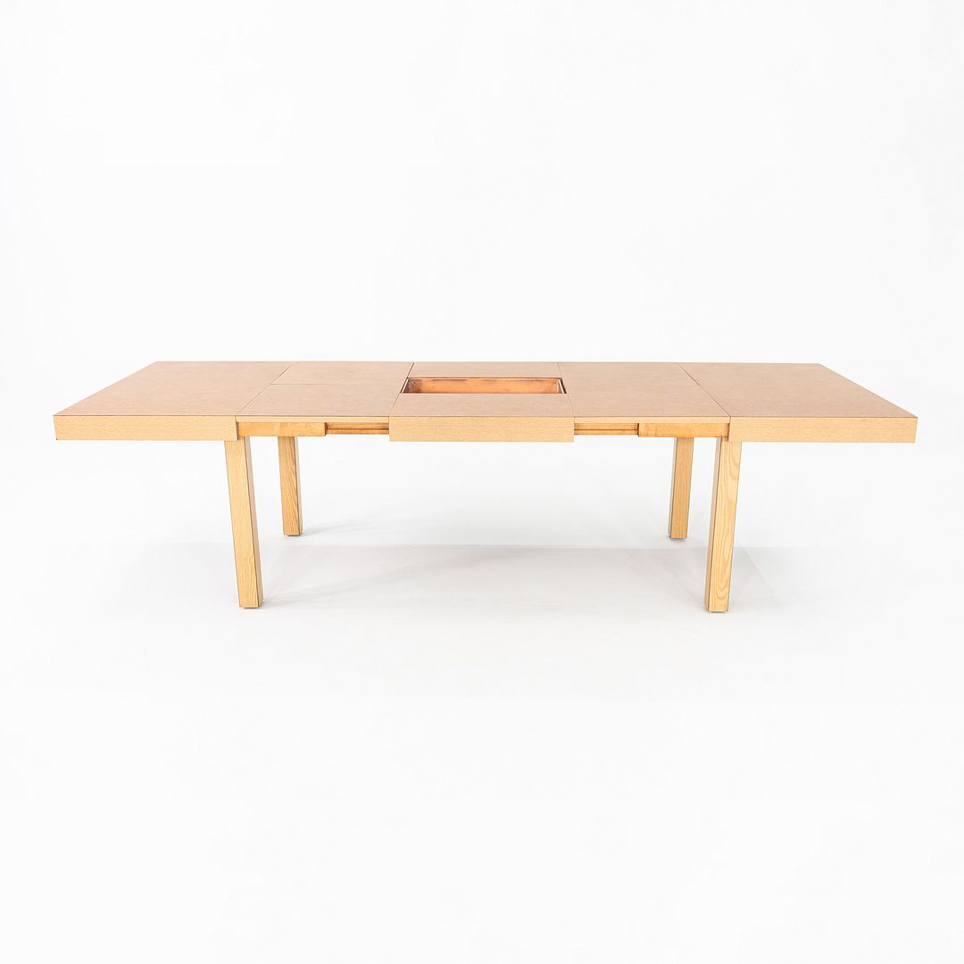 Large Extendable Table
