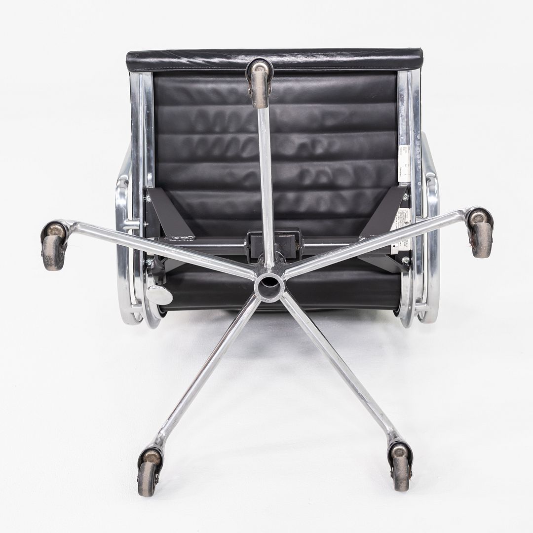 Aluminum Group Management Desk Chair, Model EA335