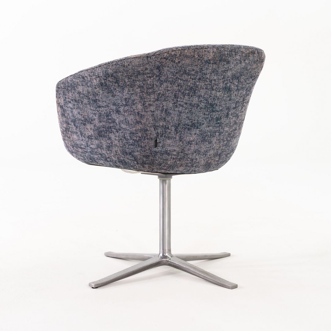Bob Guest Swivel Chair, Model 231