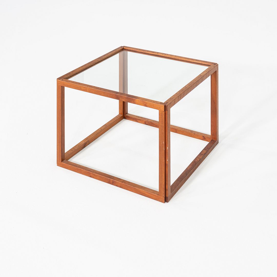Cube Table