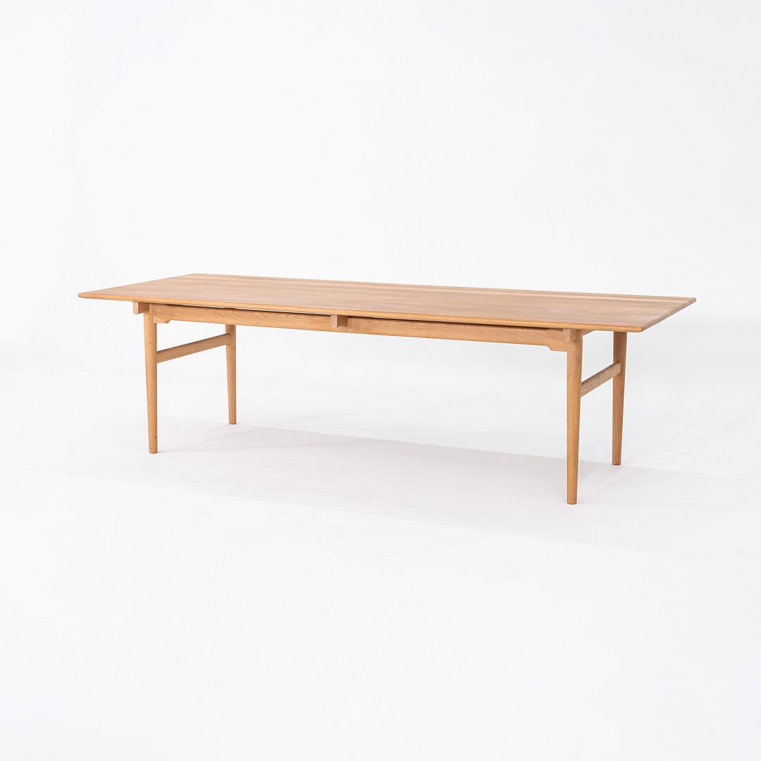 CH327 Dining Table