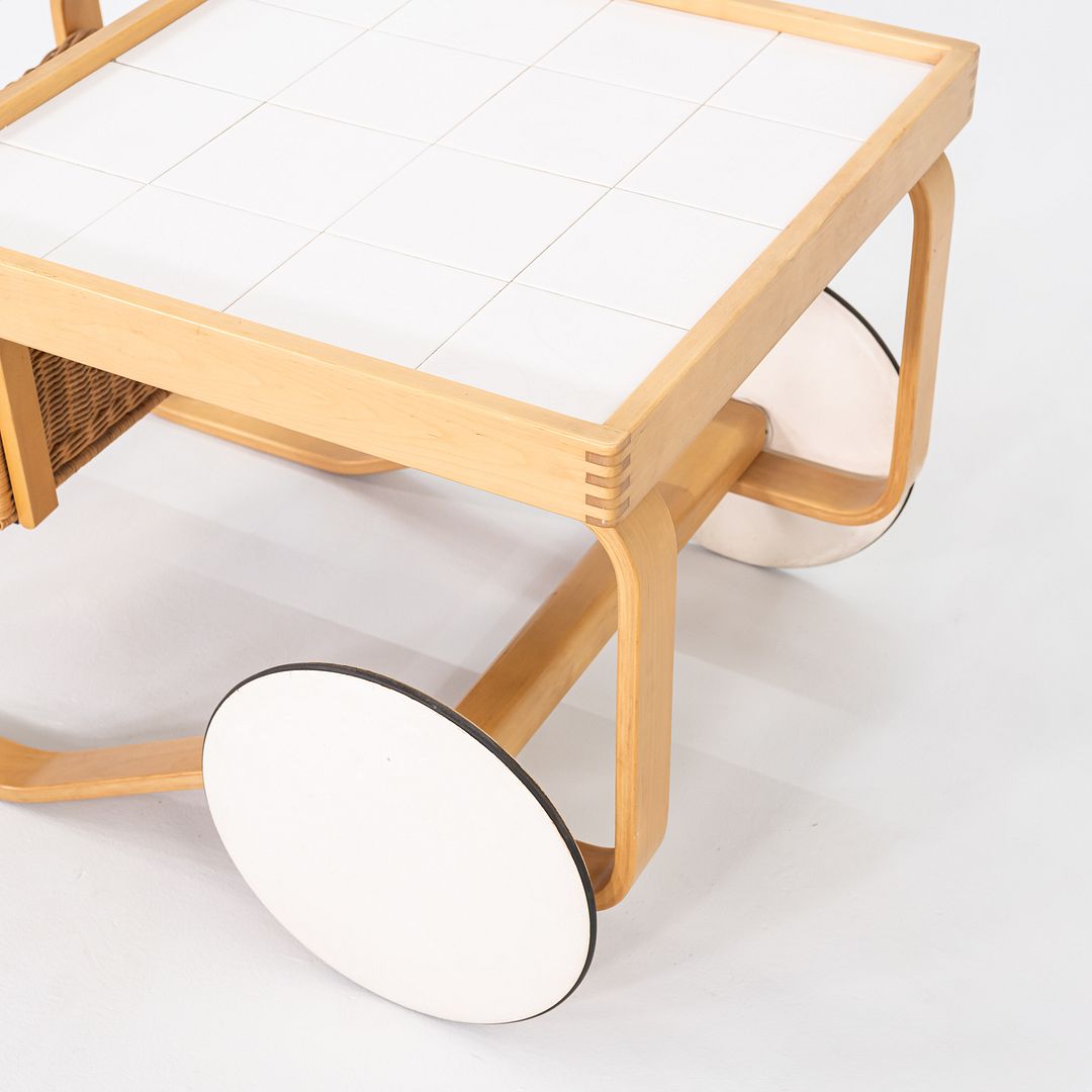 Tea Trolley 900
