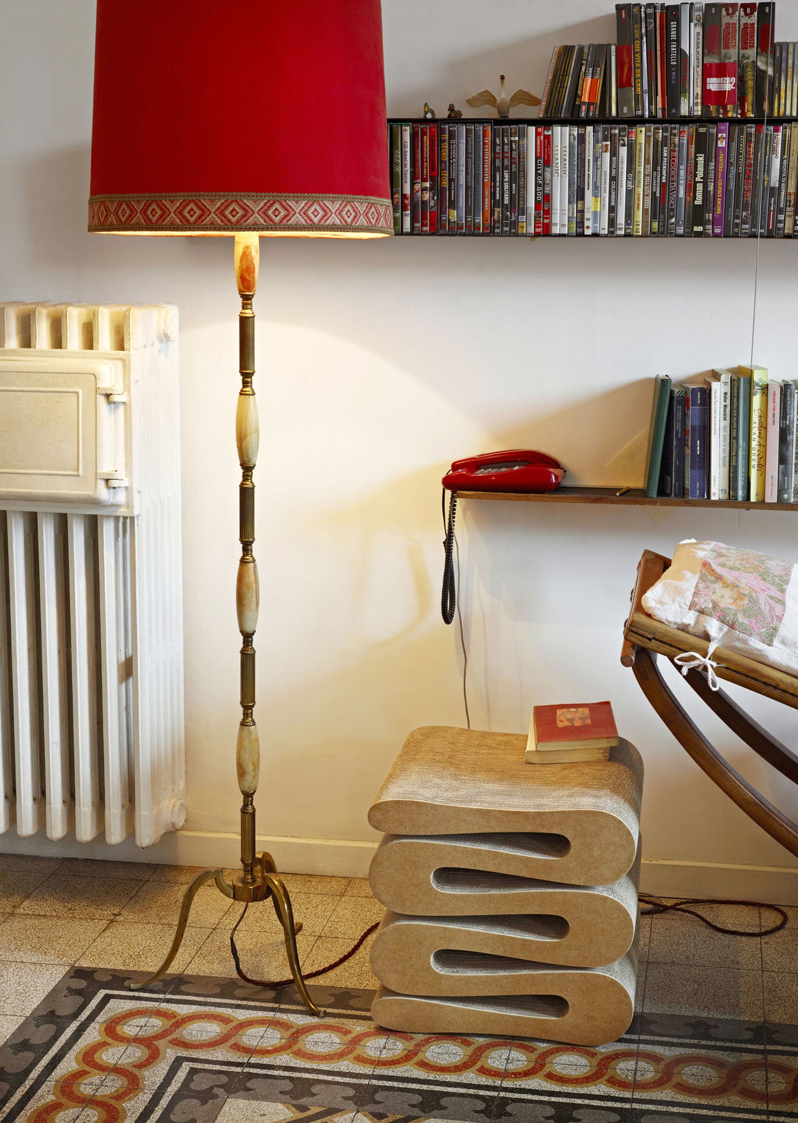 vitra ヴィトラ　Franak O.Gehry wiggle stool Wiggle Stool – Danish Design Store