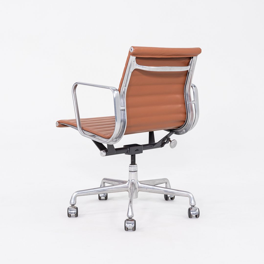 Aluminum Group Management Chair, Model EA335