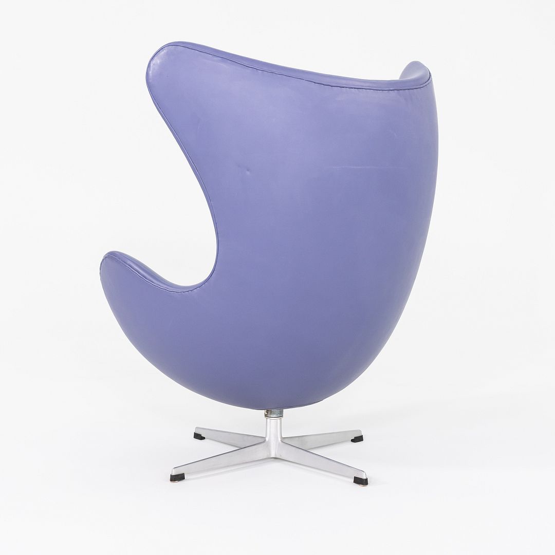 Egg Lounge Chair, Model 3316