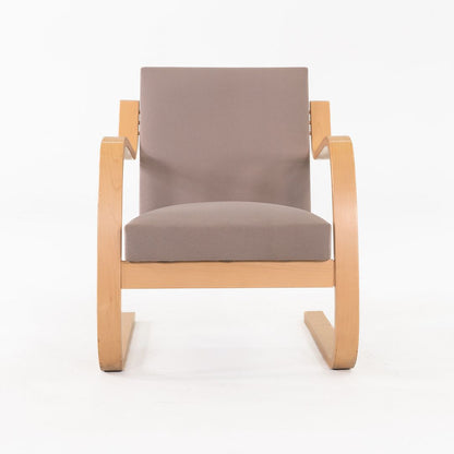 402 Lounge Chair