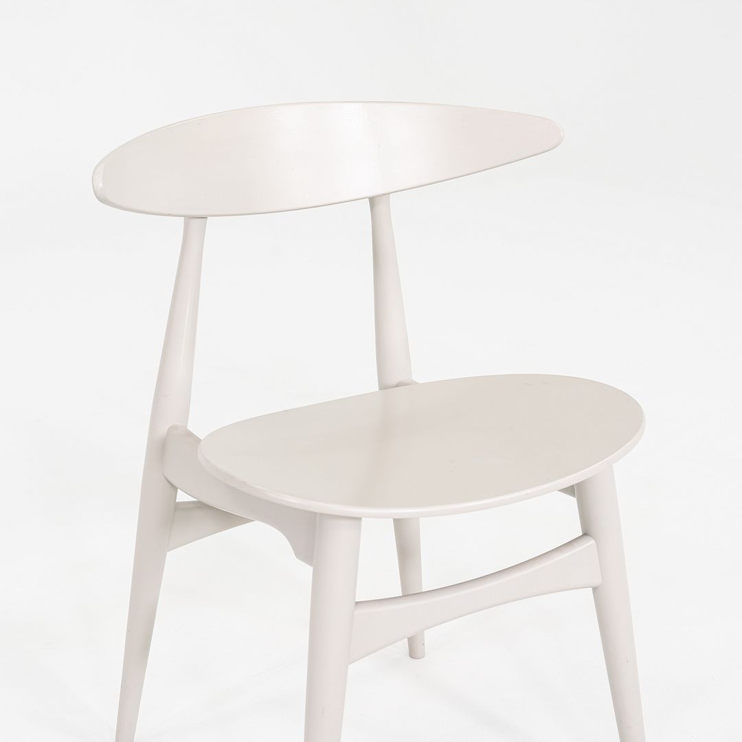 CH33T Chair