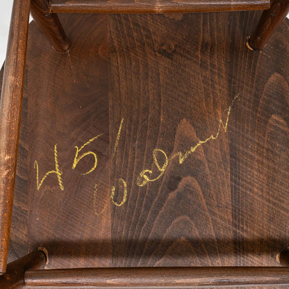 N19 Straight Chair