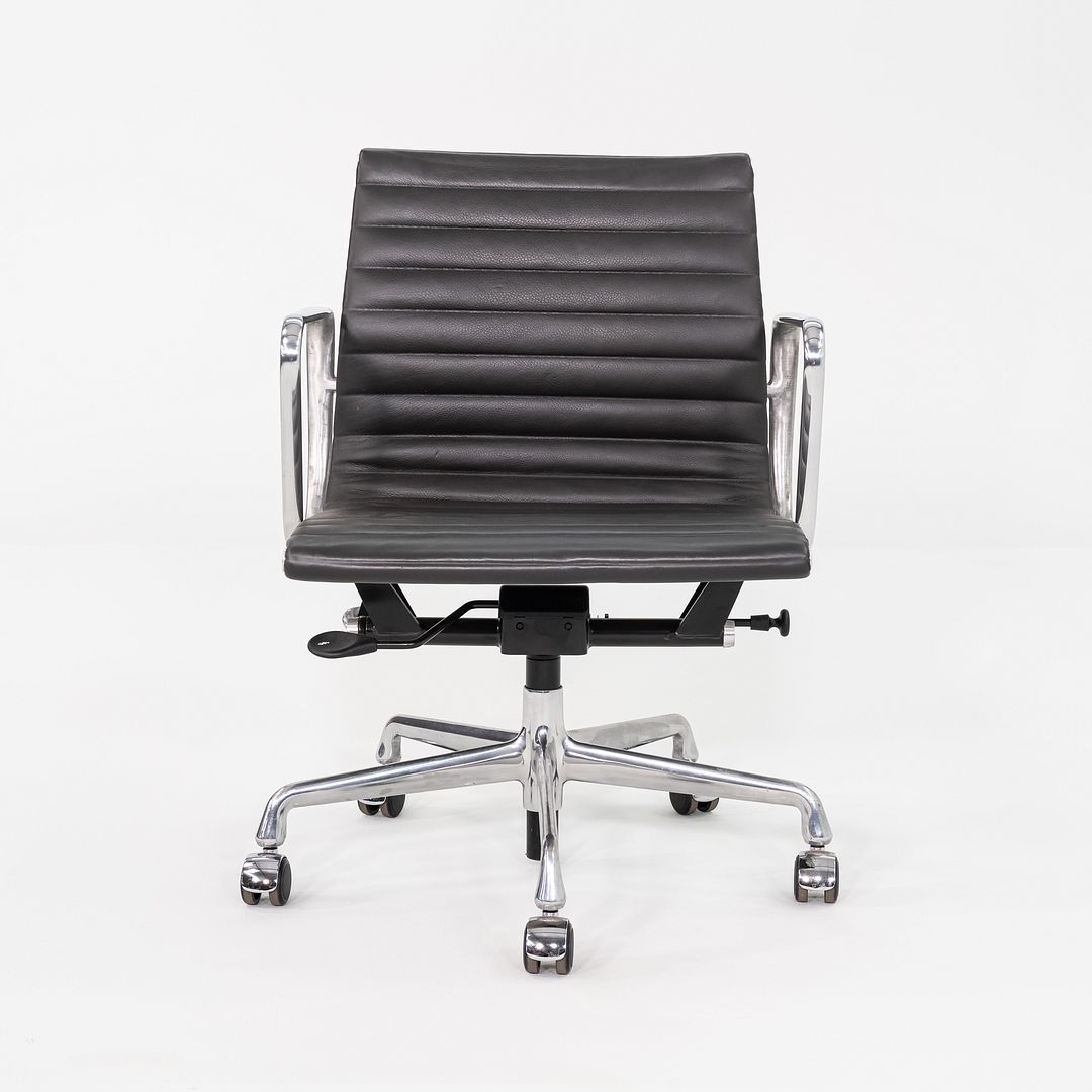 Aluminum Group Management Desk Chair, Model EA335