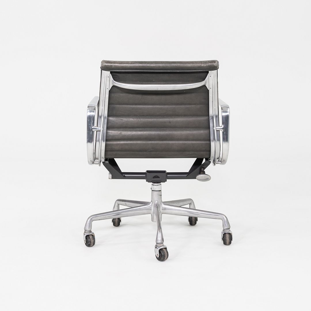 Aluminum Group Management Desk Chair, Model EA335