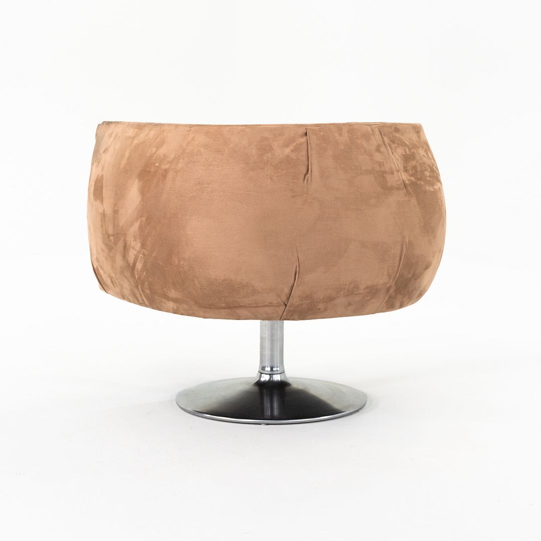Swivel Lounge Chair